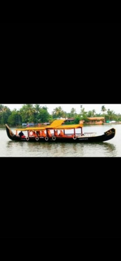 Emerald Isle Alappuzha Luaran gambar